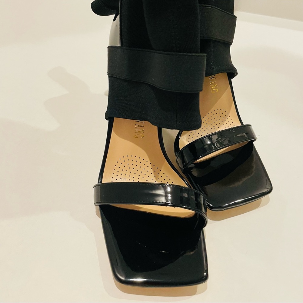 AZALEA WANG - Chunky Heel Sandals Bootie Black - Picture 9 of 16